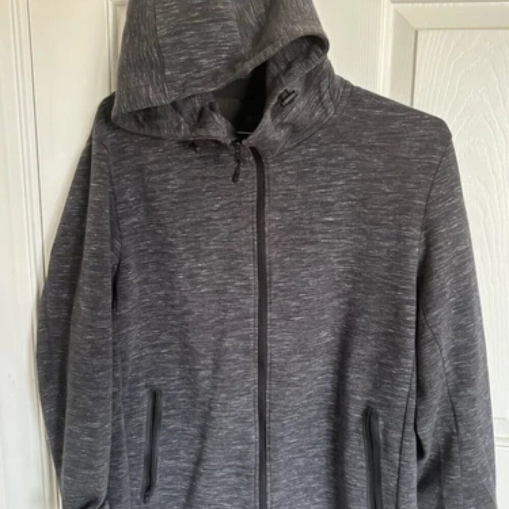 Uniqlo Men’s XL Full Zip Hoodie Athletic Jacket Charcoal Performance Pockets